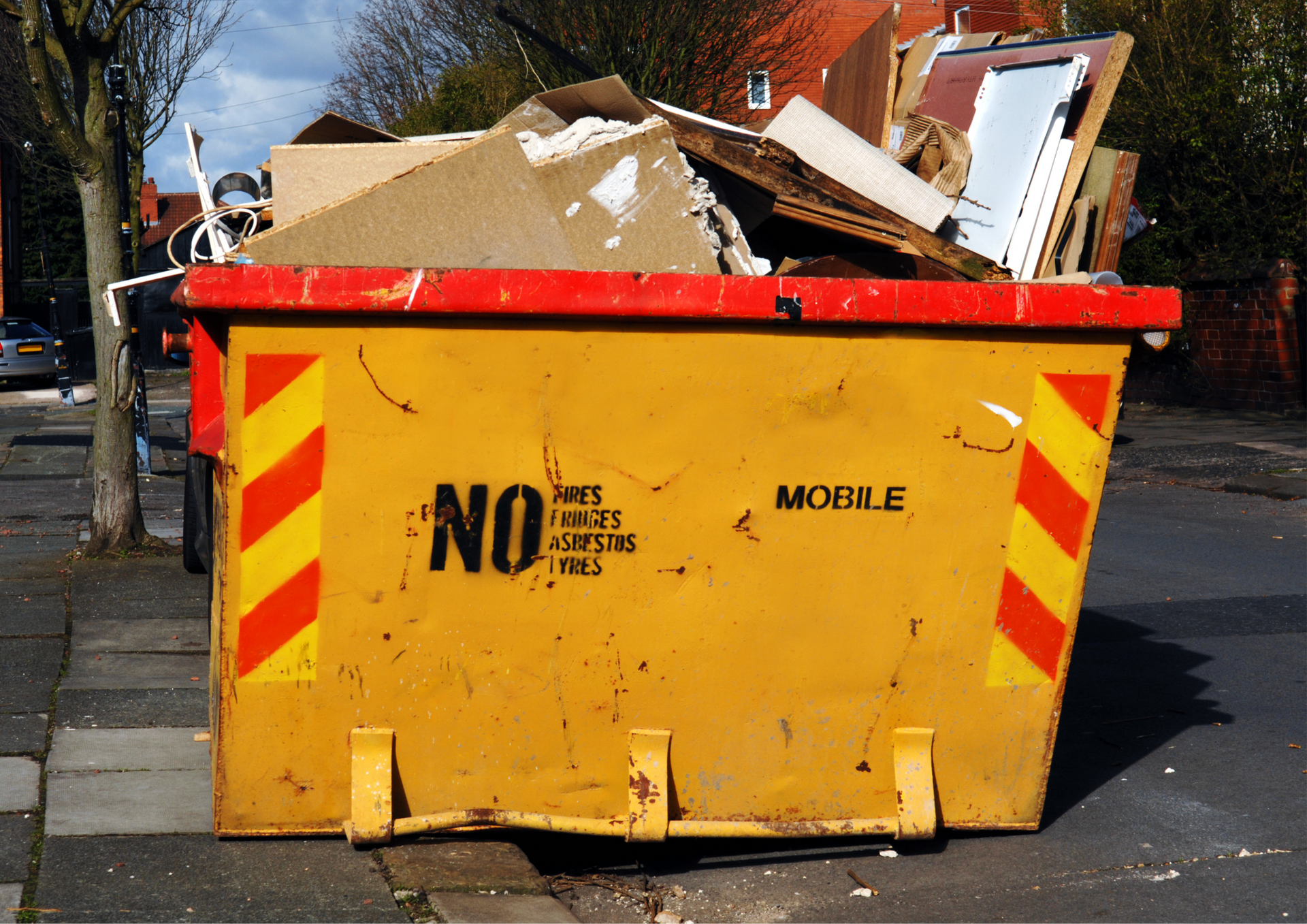 Cheapest Skip Hire: Trade Customers vs Private Hire Compared