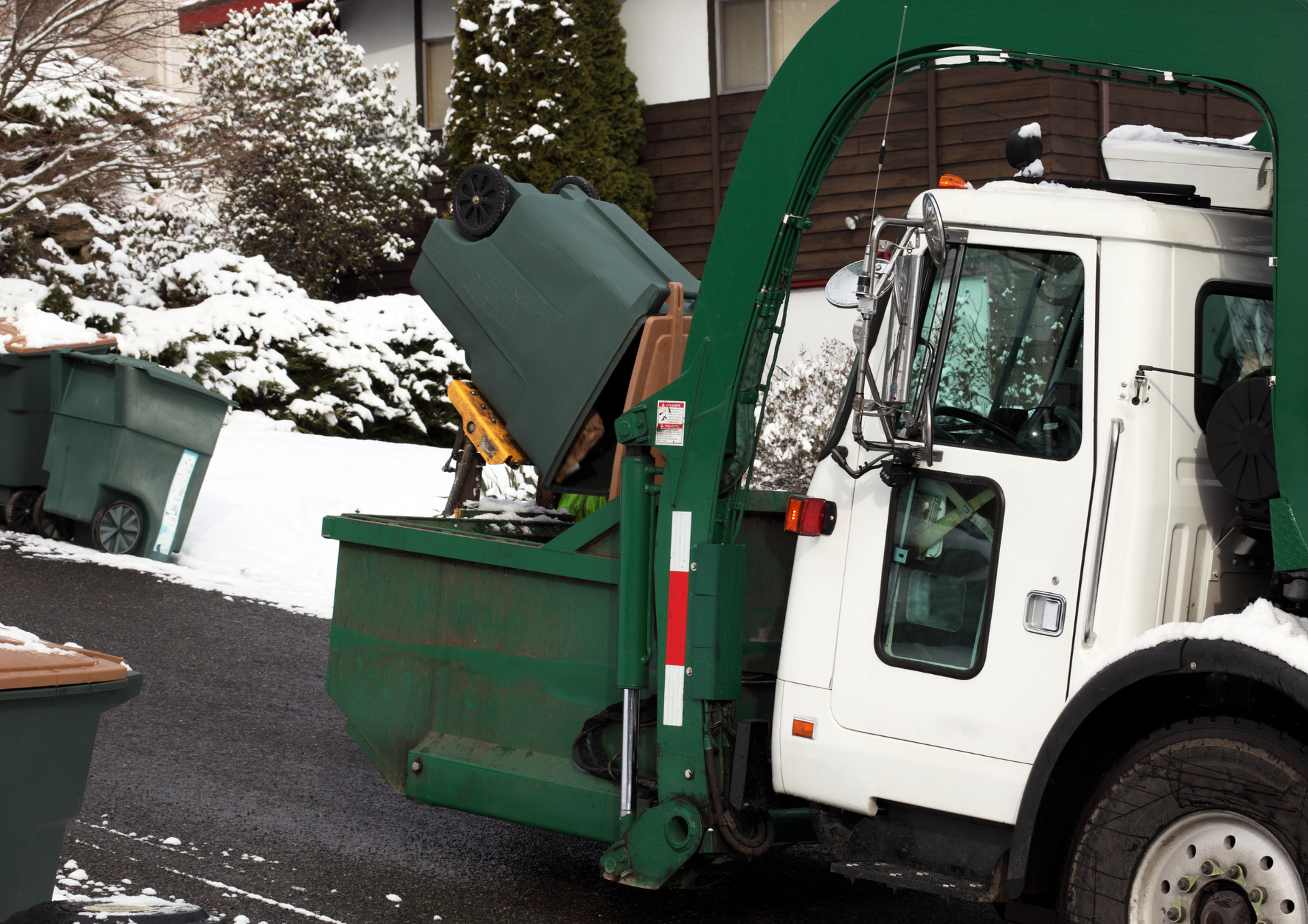 Discover the Top 4 Benefits of Local Skip Hire for Every Project
