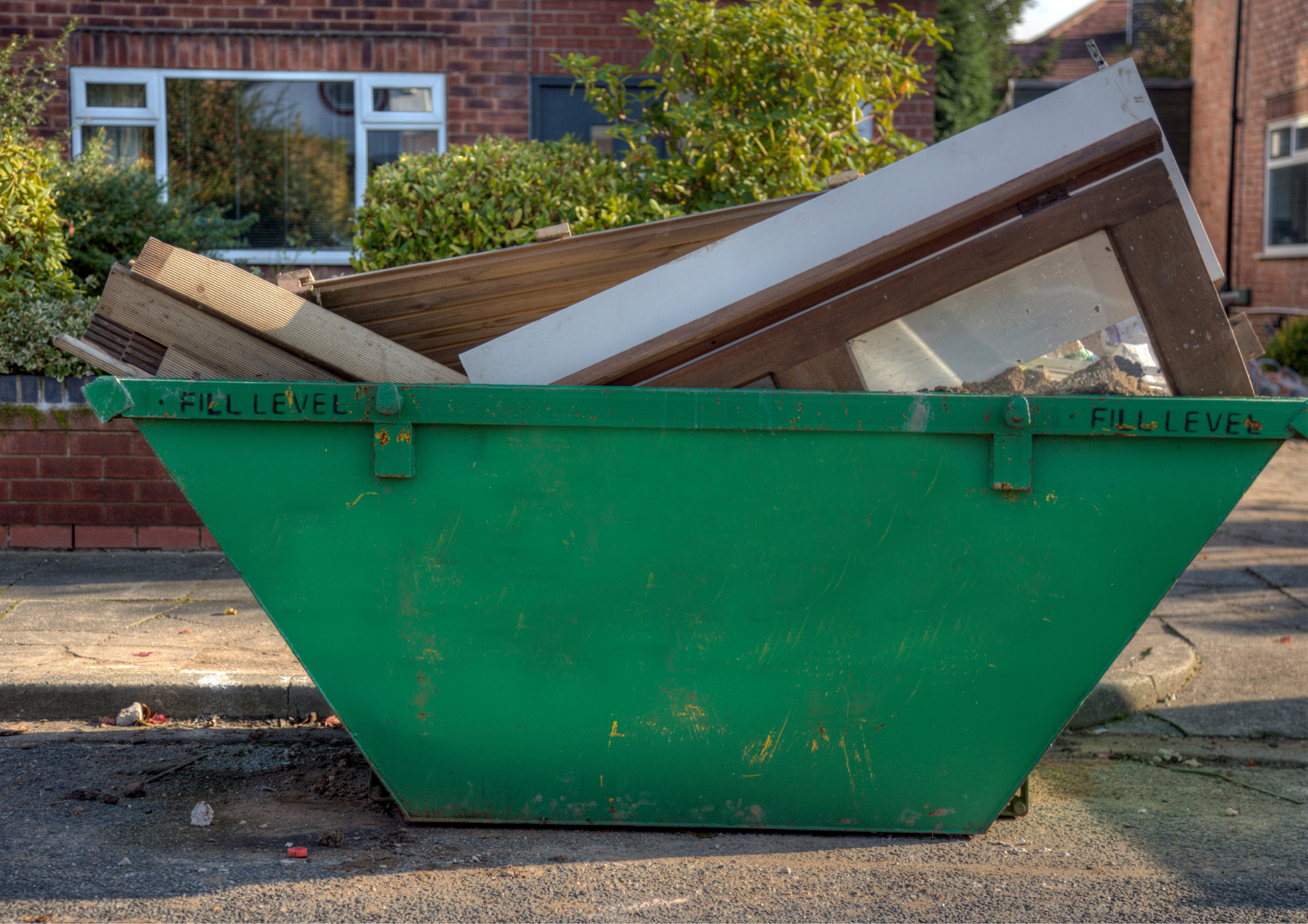Domestic vs Commercial Midi Skip Hire: What's the Best Option?